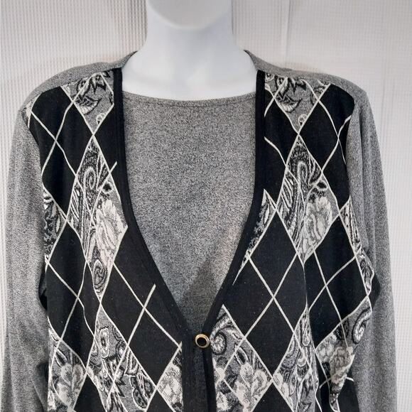 NWOT! ALFRED DUNNER! BLACK, GRAY, WHITE KNIT FAUX TWIN SET PAISLEY ARGYLE! SZ 2X - Picture 3 of 8